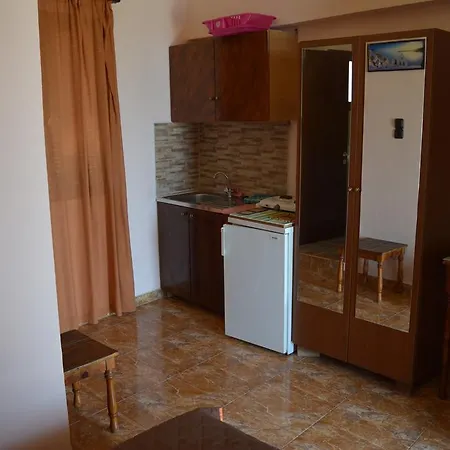 بيت ضيافة Romantzo 3*