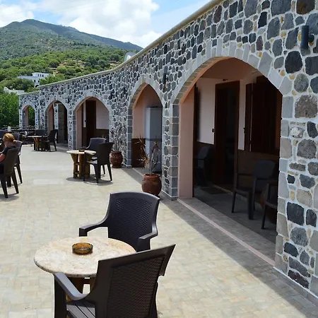 Romantzo Mandrákion