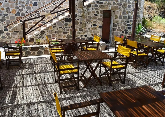 Maison d'hôtes Romantzo Mandrákion